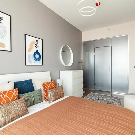 Dreamy Flat Close To Shopping Malls In Avcilar Apartament Stambuł