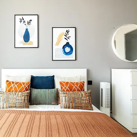 Dreamy Flat Close To Shopping Malls In Avcilar *